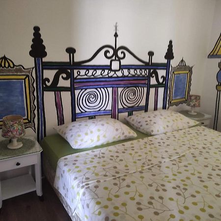 Simonetti Apartments Малинска Екстериор снимка