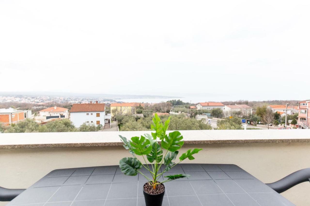 Simonetti Apartments Малинска Екстериор снимка